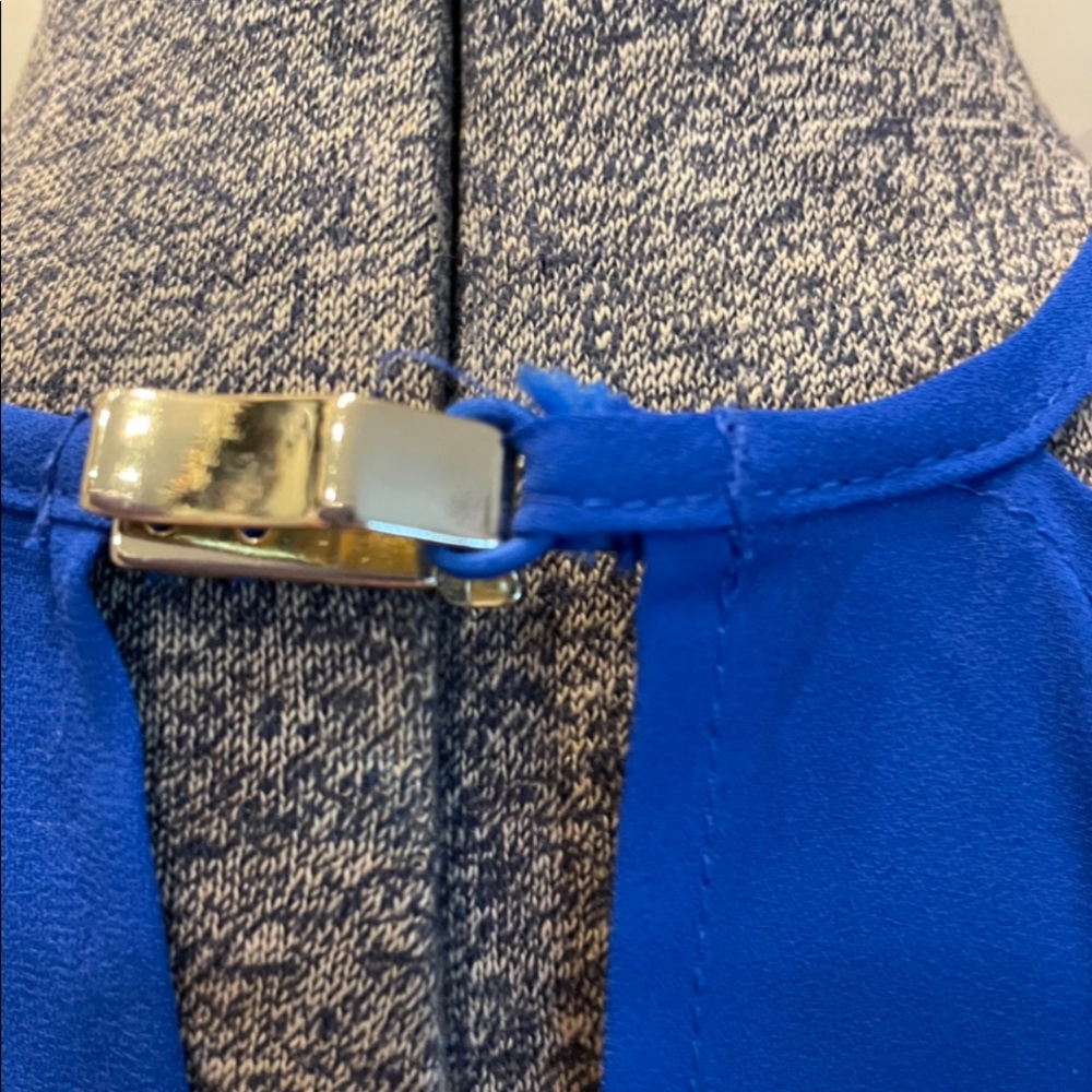 EXPRESS SLEEVELESS TOP - Picture 7 of 9